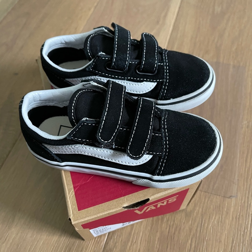 Vans Old Skool V Toddler Sneakers